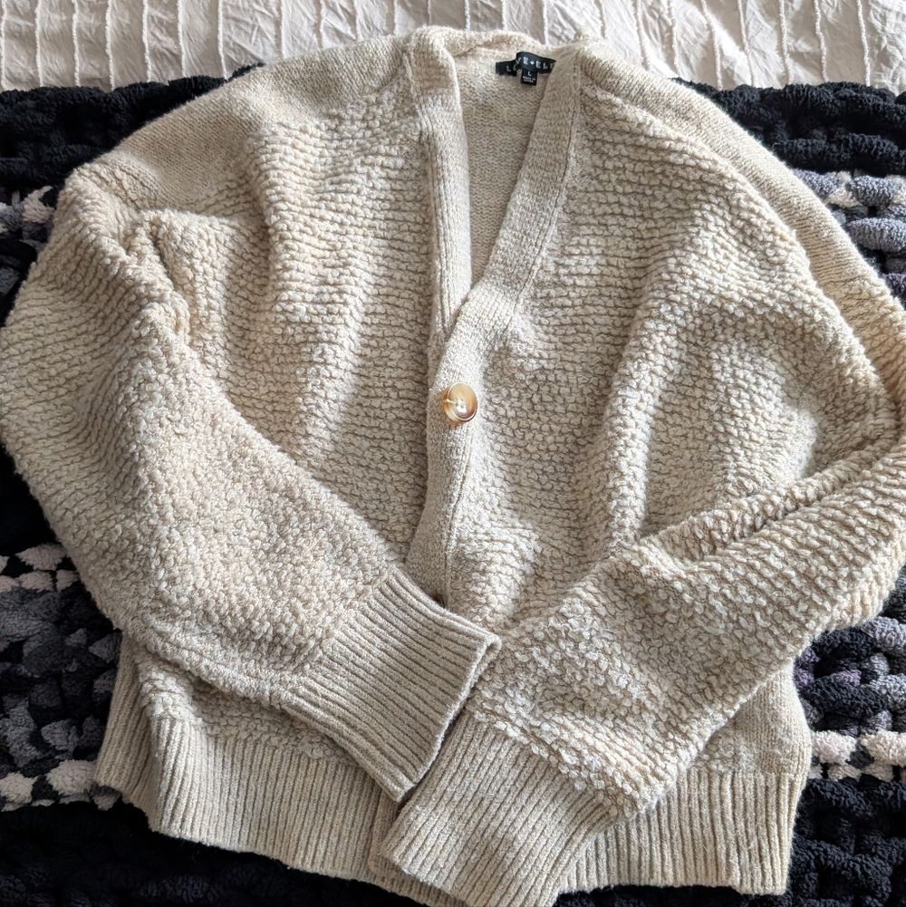 Cropped Oversized Cardigan
